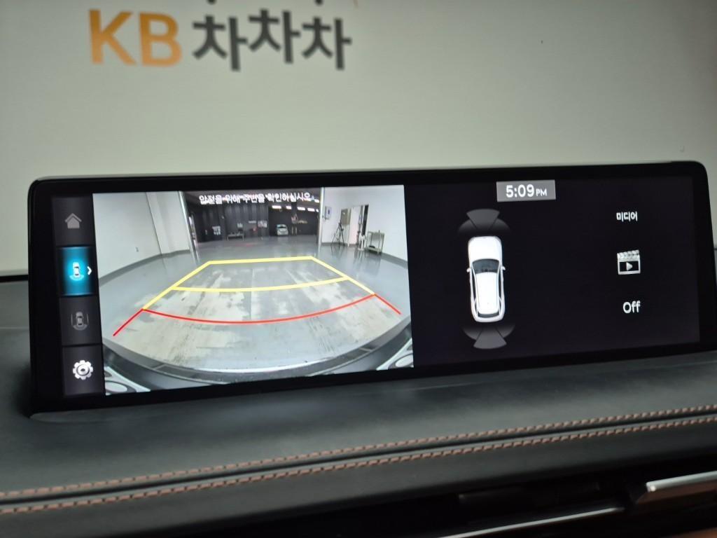 Genesis GV70 2021 Blanco - Importación desde Corea - HF Imports Iquique - Foto 15