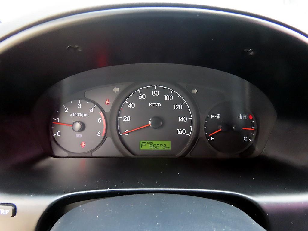 HYUNDAI Starex - Vista 10