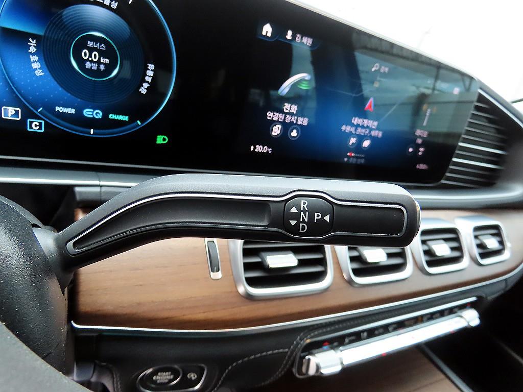 Mercedes Benz GLE Class - Vista 11