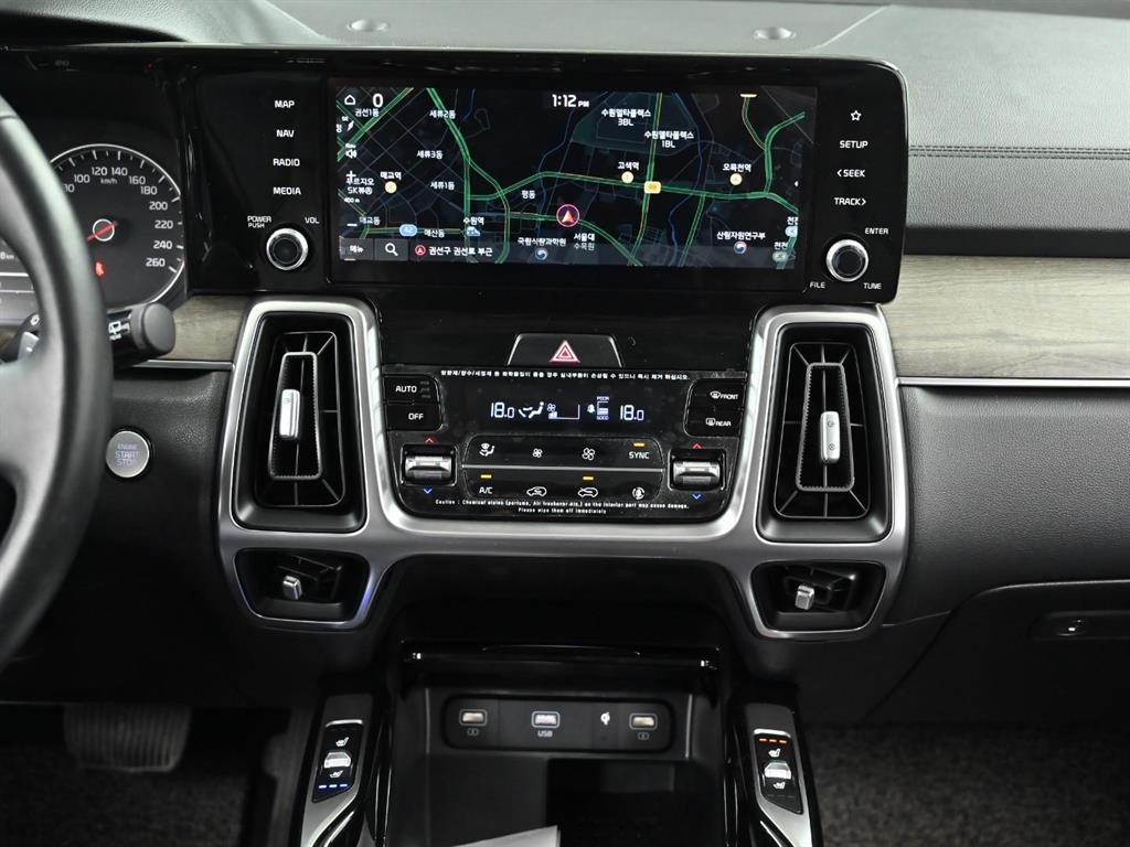 KIA Sorento - Vista 11