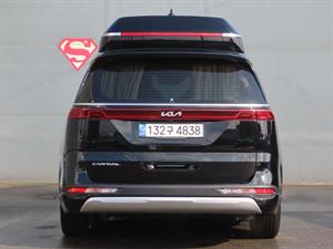 KIA Carnival - Vista 8