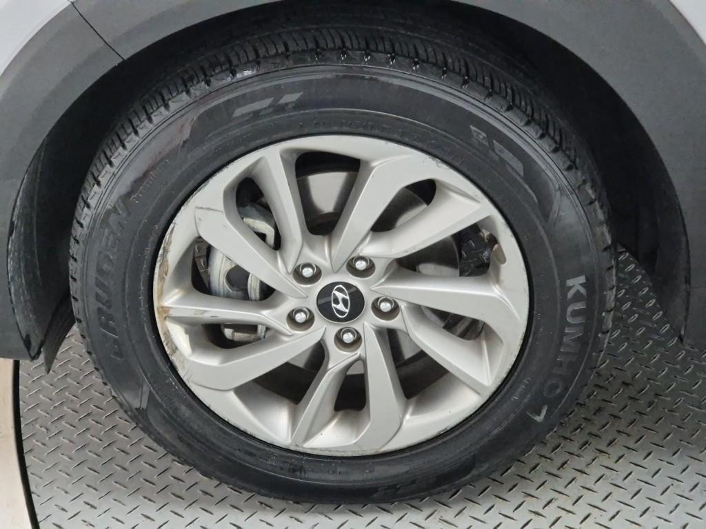 HYUNDAI Tucson 2016 Plateado - Importación desde Corea - HF Imports Iquique - Foto 19