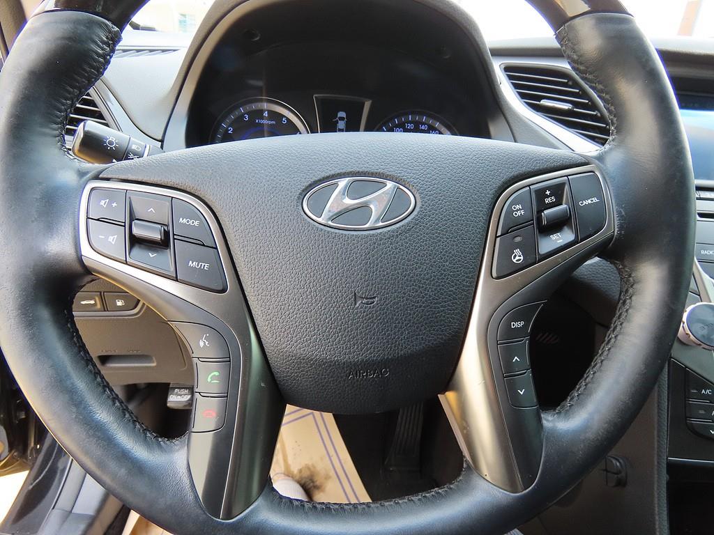 HYUNDAI Grandeur 2014 Negro - Importación desde Corea - HF Imports Iquique - Foto 13