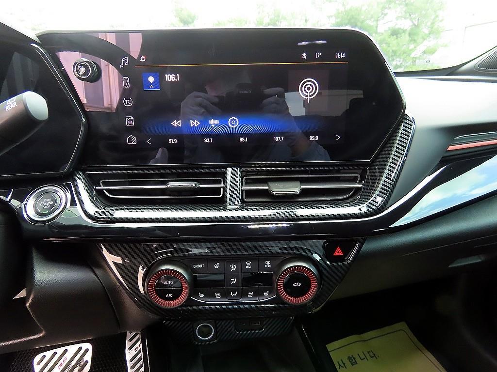 Chevrolet Trax 2025 Gris - Importación desde Corea - HF Imports Iquique - Foto 13