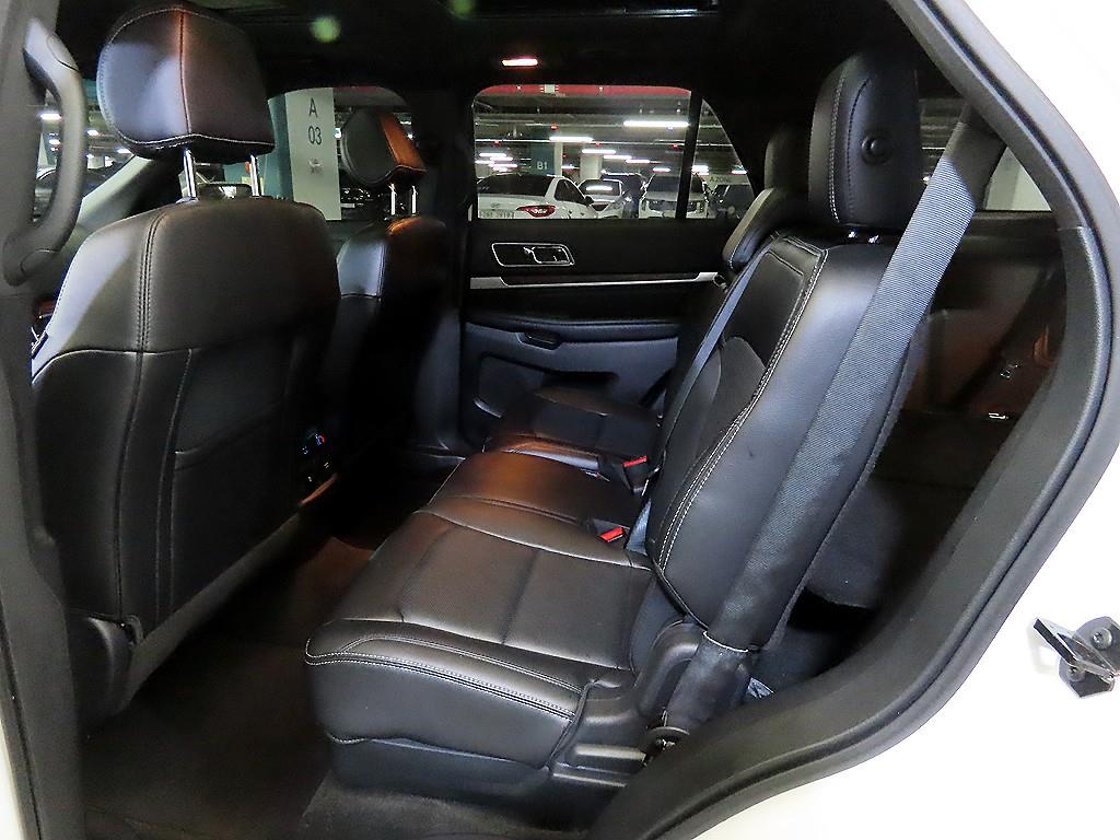 Ford Explorer - Vista 7