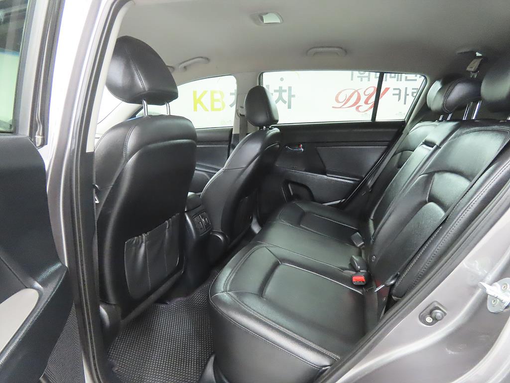 KIA Sportage - Vista 6