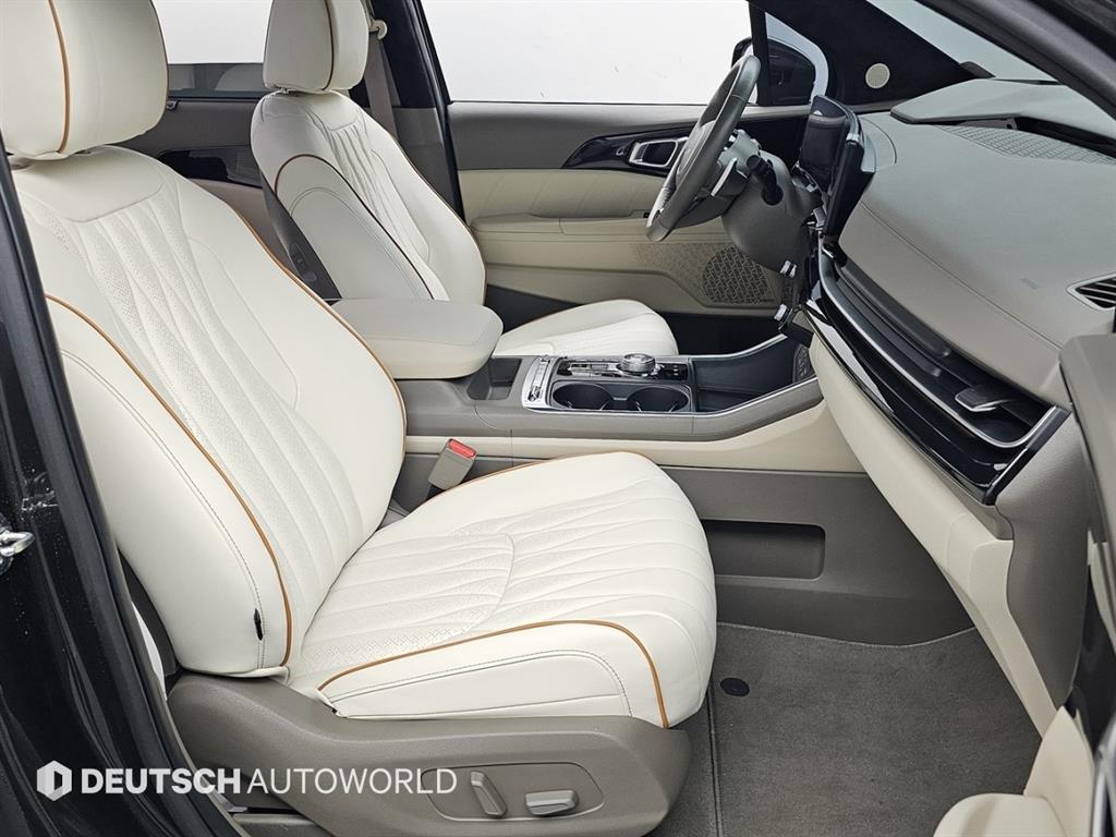 KIA Carnival - Vista 10