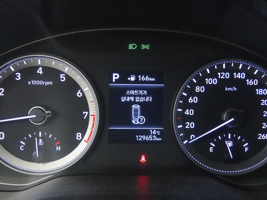 HYUNDAI Grandeur - Vista 9