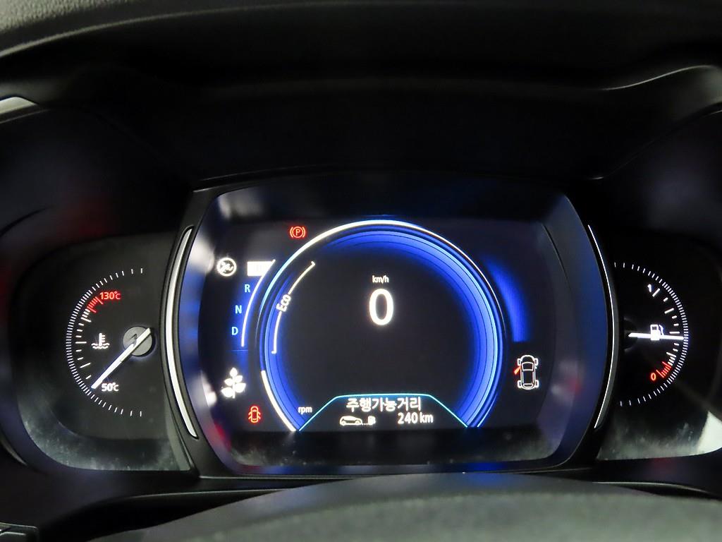 SAMSUNG QM6 - Vista 5