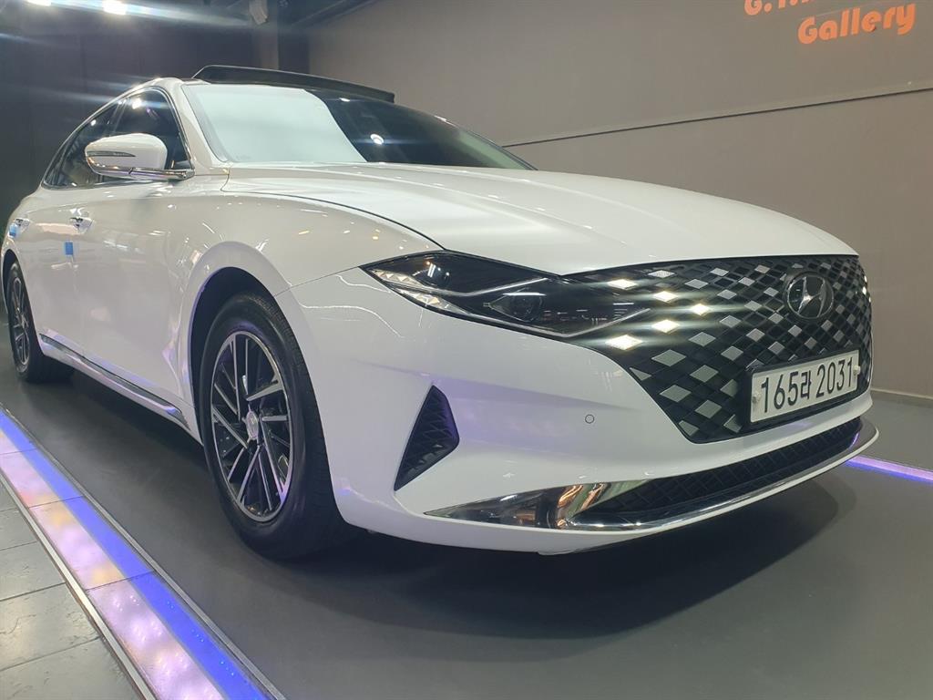 HYUNDAI Grandeur 2021 Blanco - Importación desde Corea - HF Imports Iquique - Foto 1