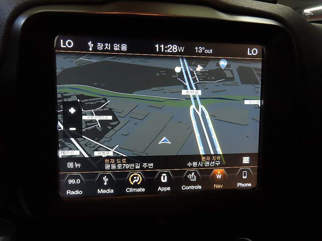 Jeep Renegade 2018 Blanco - Importación desde Corea - HF Imports Iquique - Foto 13