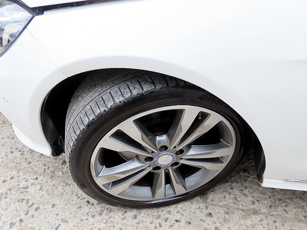 Mercedes Benz E class 2014 Blanco - Importación desde Corea - HF Imports Iquique - Foto 19