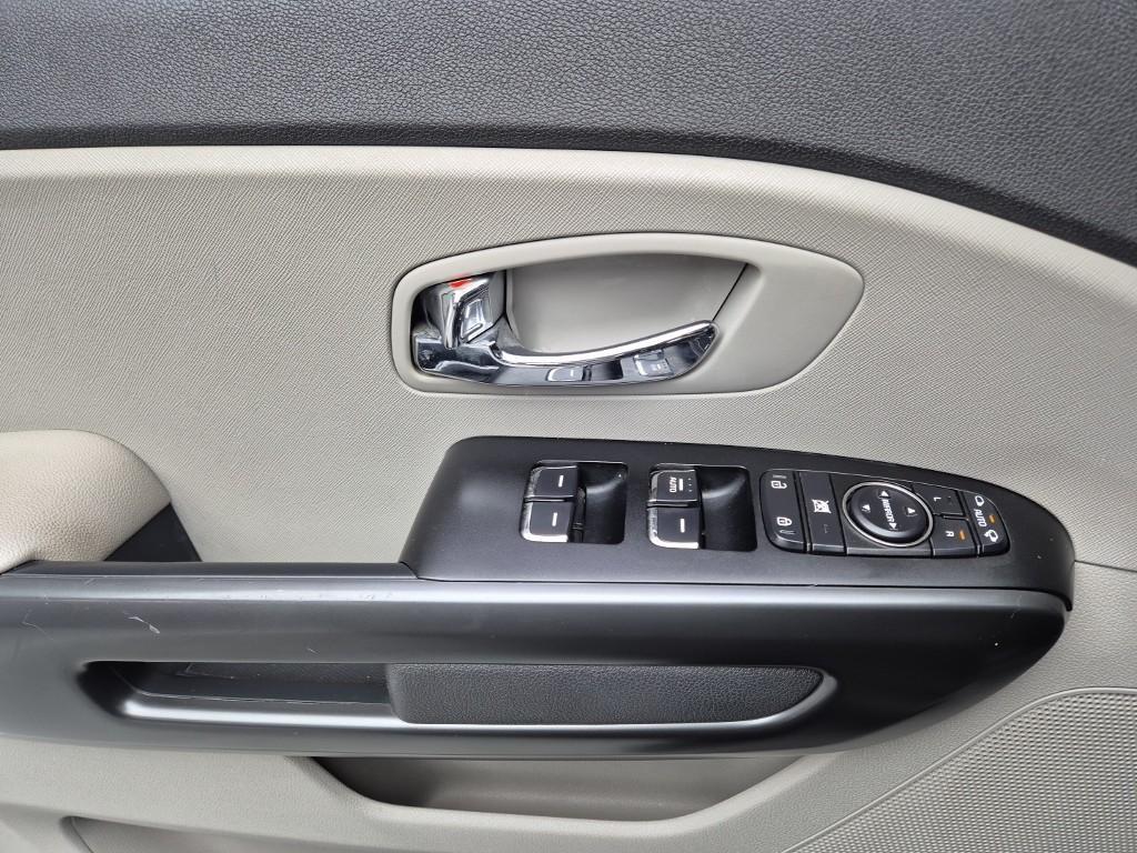 KIA Carnival 2017 Negro - Importación desde Corea - HF Imports Iquique - Foto 16