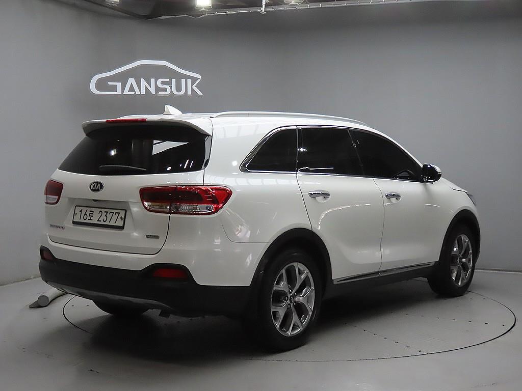 KIA Sorento - Vista 7