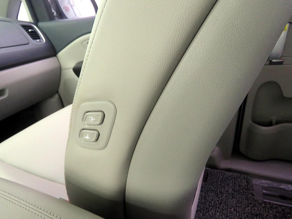 KIA Carnival - Vista 9