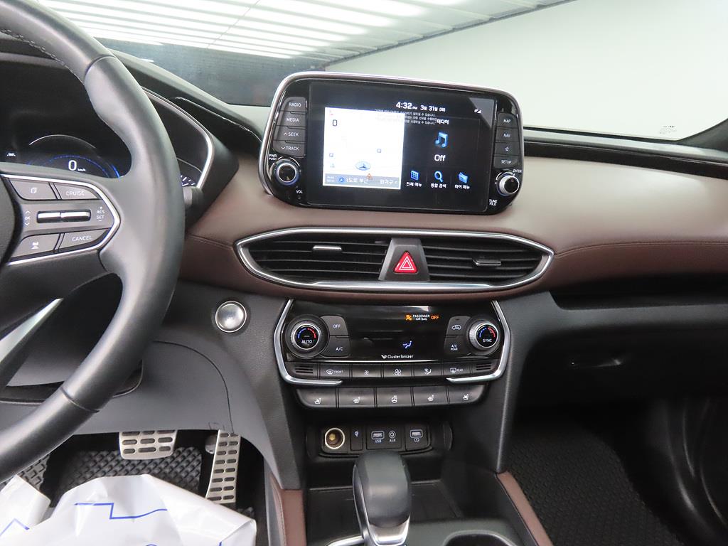 HYUNDAI Santa Fe - Vista 10