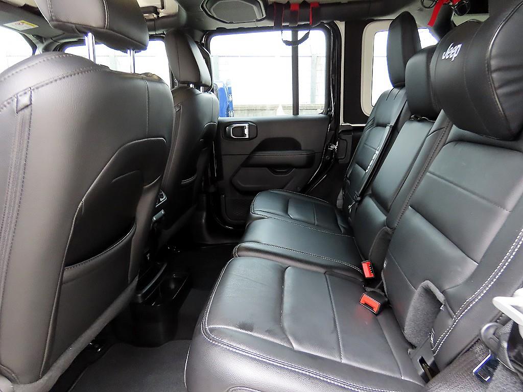 Jeep Wrangler - Vista 6