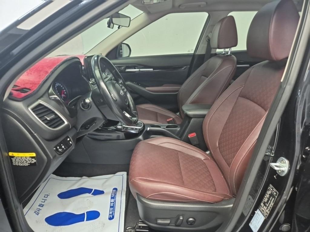 KIA Seltos - Vista 11