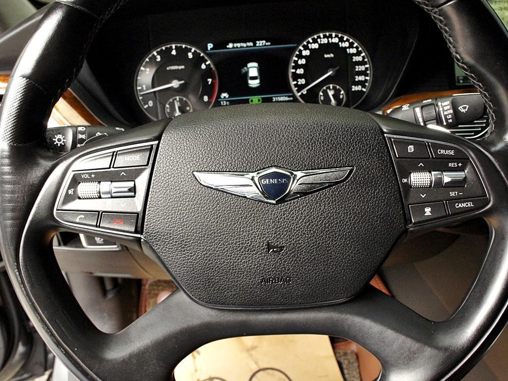 Genesis EQ900 2016 Negro - Importación desde Corea - HF Imports Iquique - Foto 8