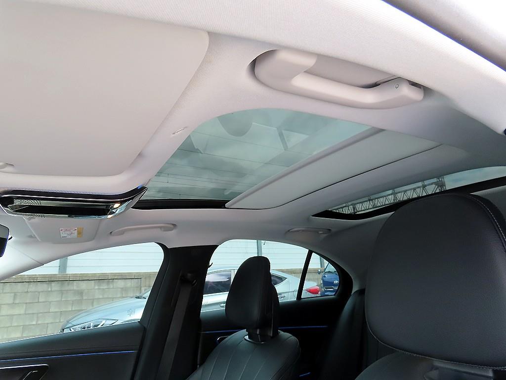 Mercedes Benz E class 2024 Blanco - Importación desde Corea - HF Imports Iquique - Foto 17