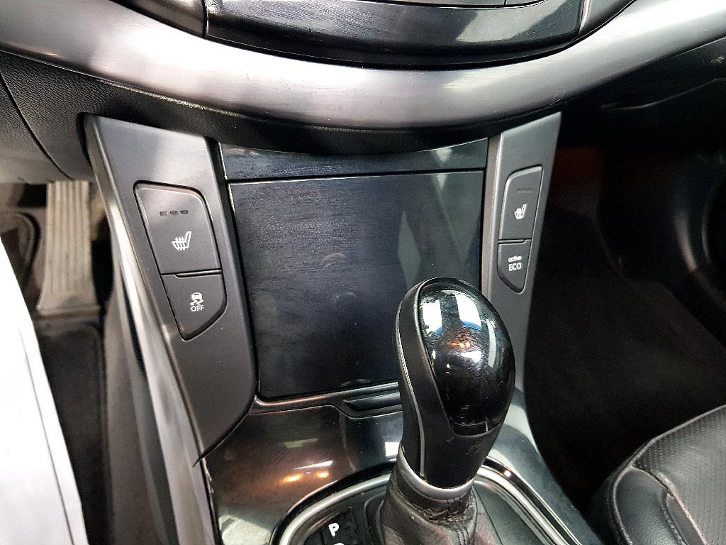 HYUNDAI i40 - Vista 12