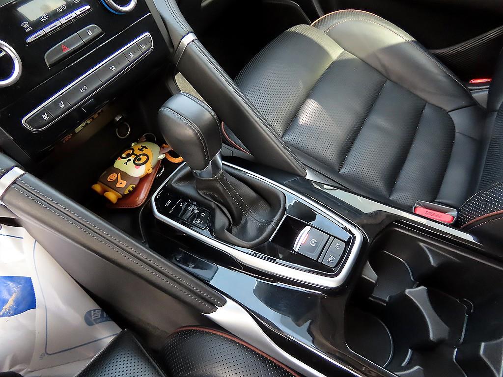 SAMSUNG QM6 - Vista 11