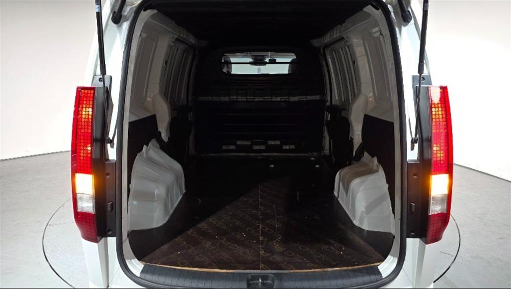 HYUNDAI Staria 2025 Blanco - Importación desde Corea - HF Imports Iquique - Foto 19