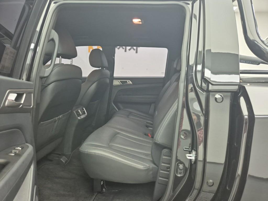 Ssangyong Rexton - Vista 12