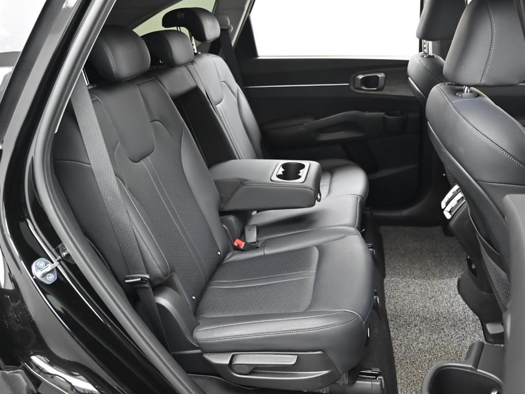 KIA Sorento - Vista 7