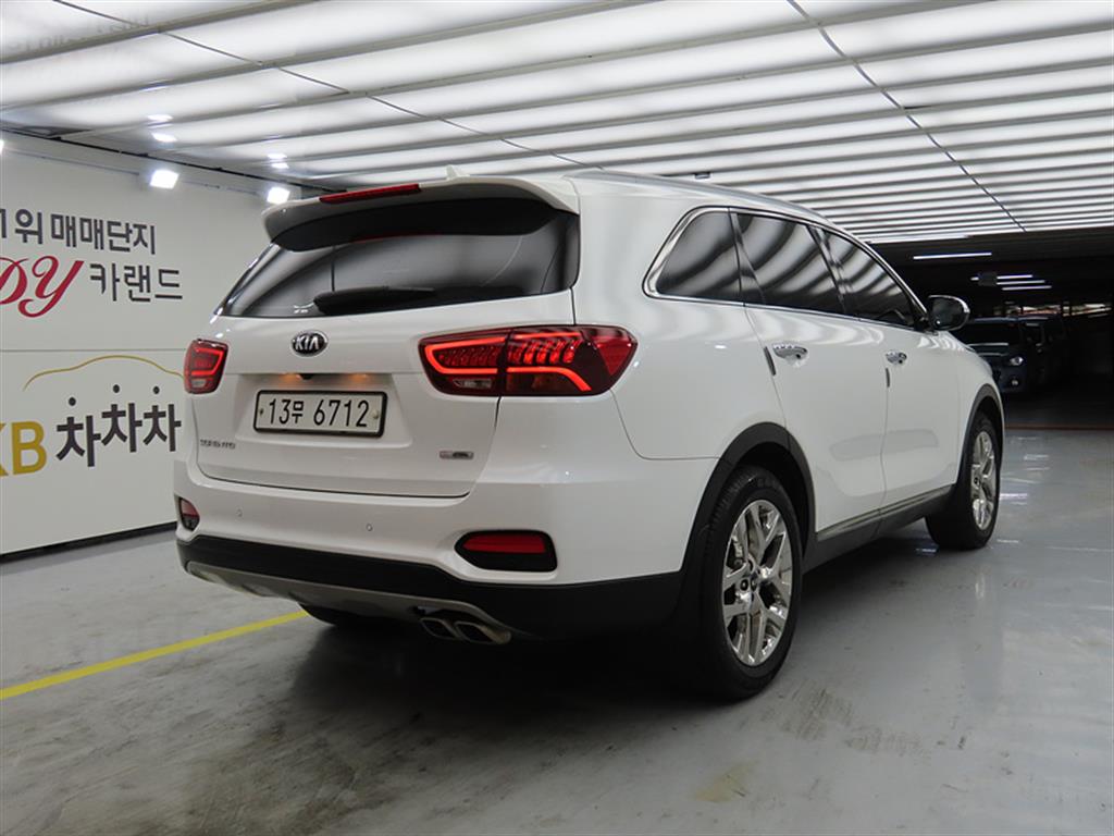 KIA Sorento - Vista 4