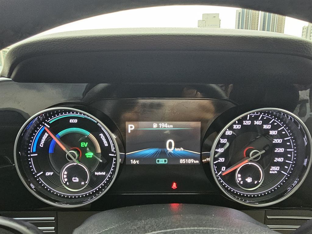 HYUNDAI Grandeur - Vista 11