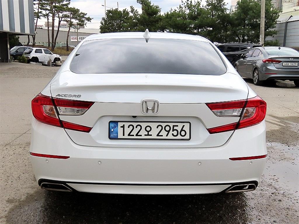 Honda Accord - Vista 4