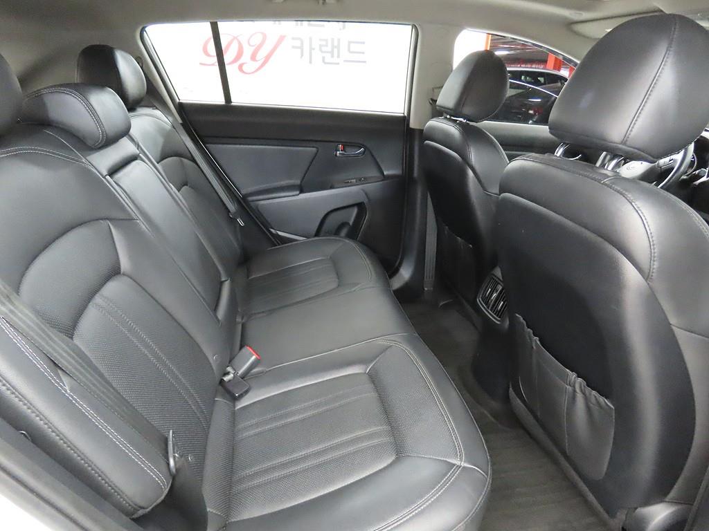 KIA Sportage - Vista 6