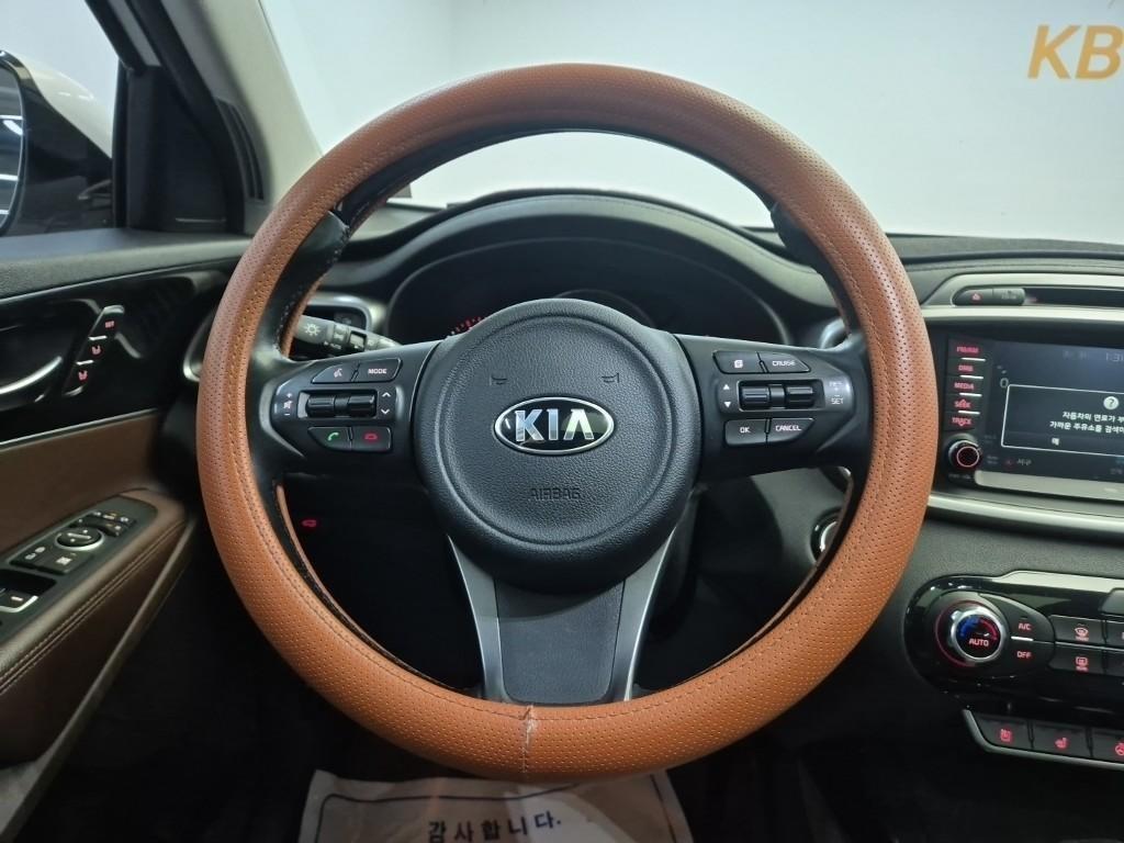 KIA Sorento - Vista 9