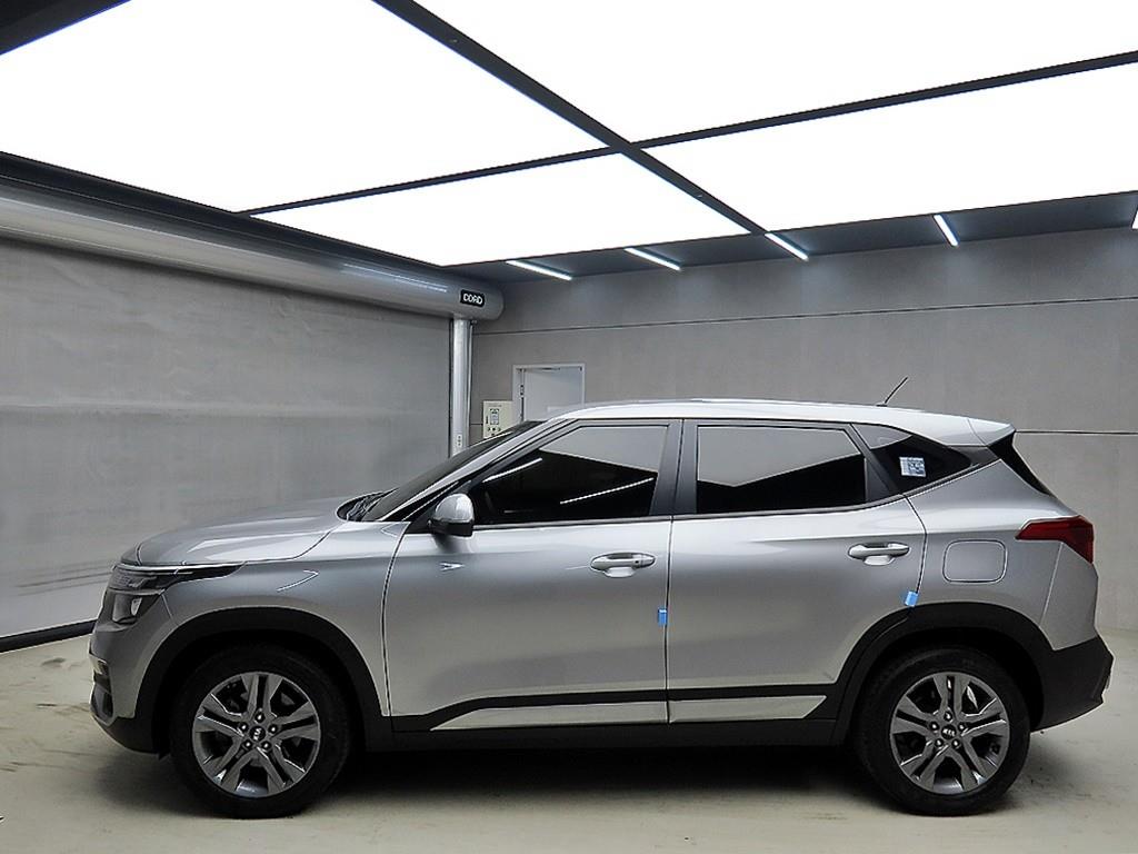 KIA Seltos - Vista 4