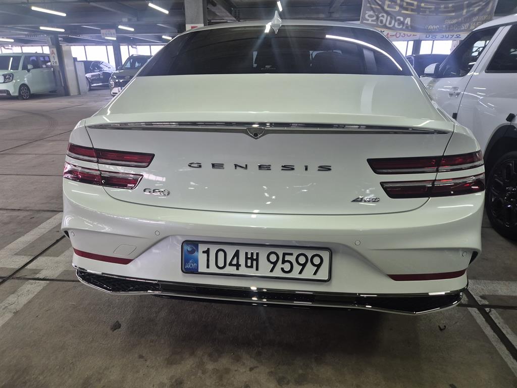 Genesis G80 - Vista 5