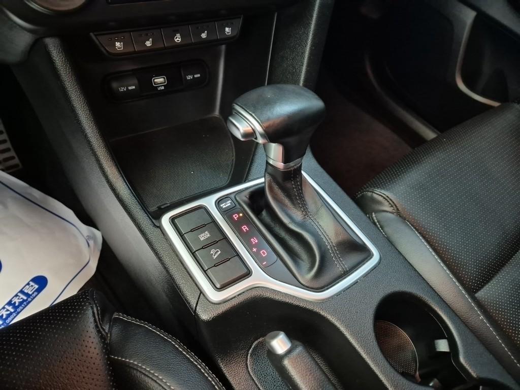 KIA Sportage - Vista 8