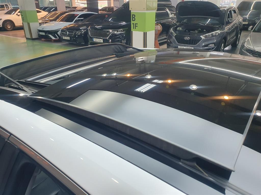 HYUNDAI Grandeur 2021 Blanco - Importación desde Corea - HF Imports Iquique - Foto 16