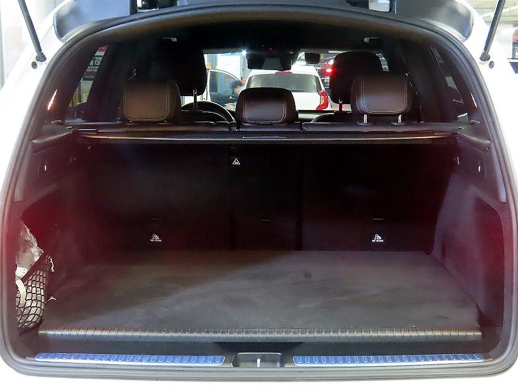 Mercedes Benz GLC Class 2021 Blanco - Importación desde Corea - HF Imports Iquique - Foto 16