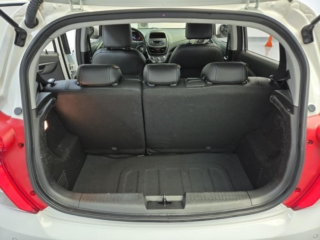 Chevrolet Spark 2019 Blanco - Importación desde Corea - HF Imports Iquique - Foto 18
