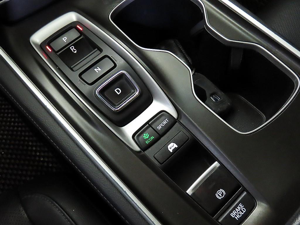 Honda Accord - Vista 12