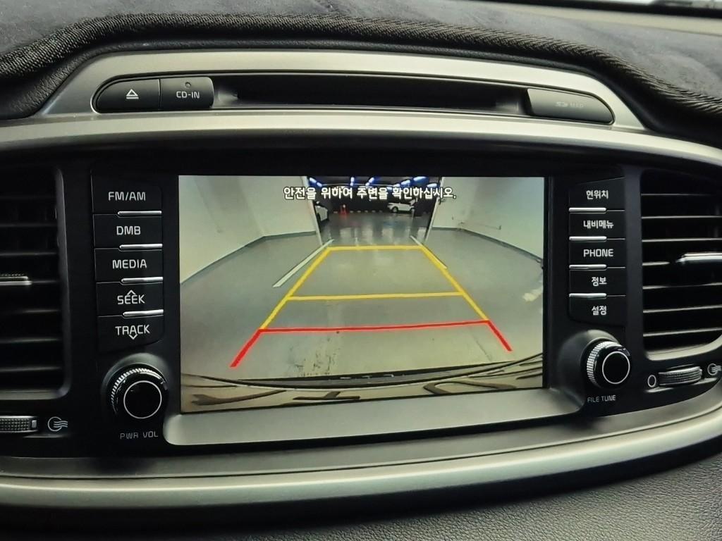 KIA Sorento 2016 Gris - Importación desde Corea - HF Imports Iquique - Foto 13