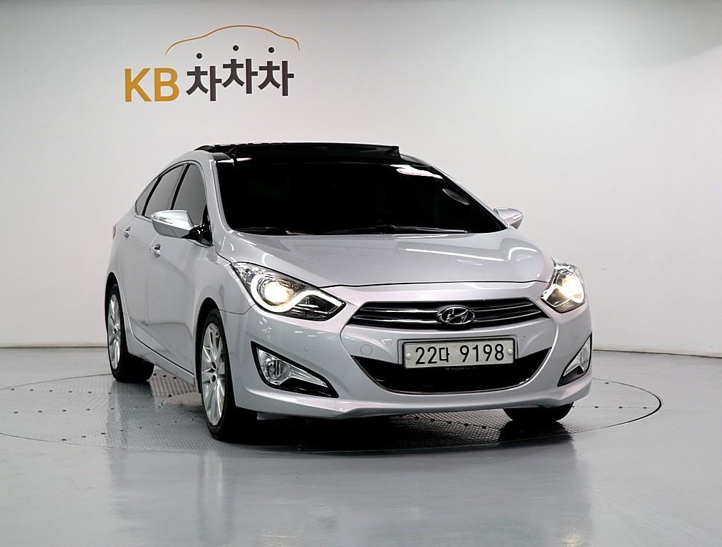 HYUNDAI i40 - Vista 2