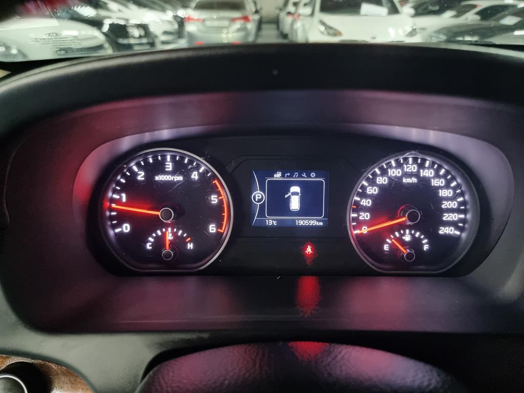 KIA Mohave - Vista 12