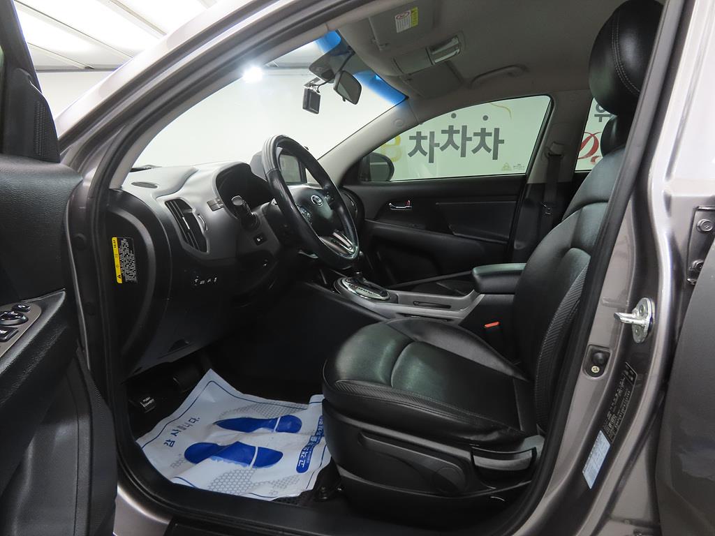 KIA Sportage - Vista 5