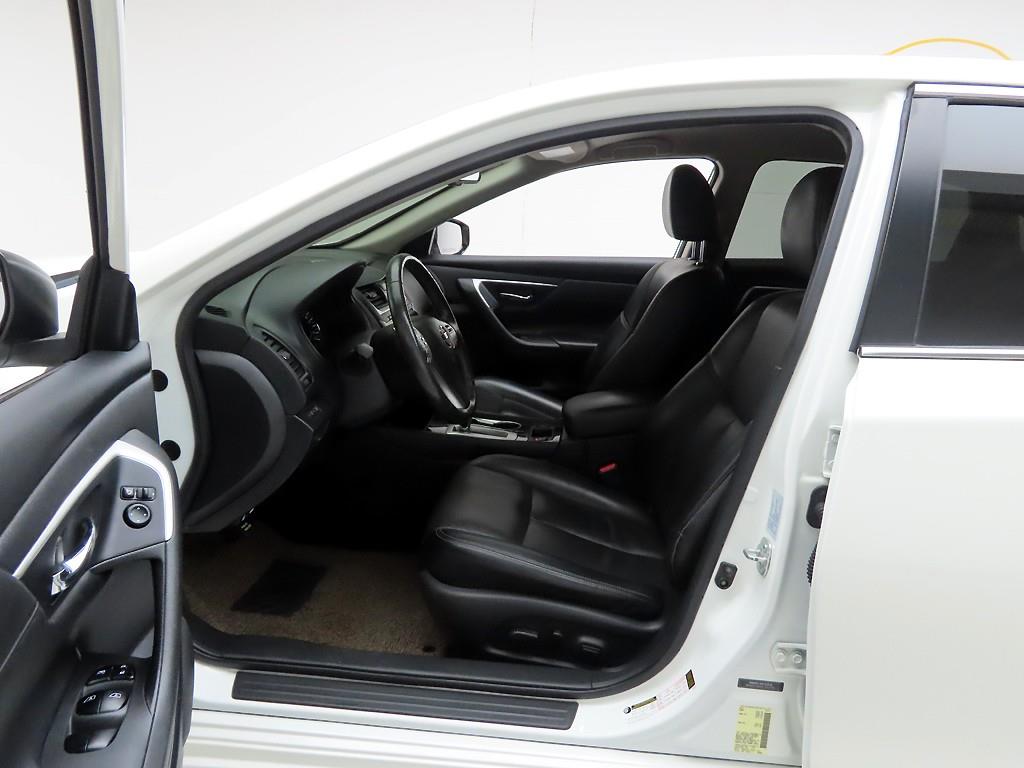 Nissan Altima 2017 Blanco - Importación desde Corea - HF Imports Iquique - Foto 13