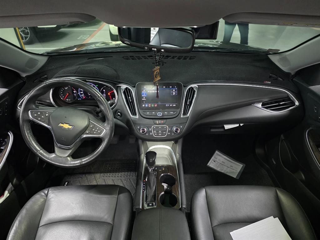 Chevrolet Malibu - Vista 6