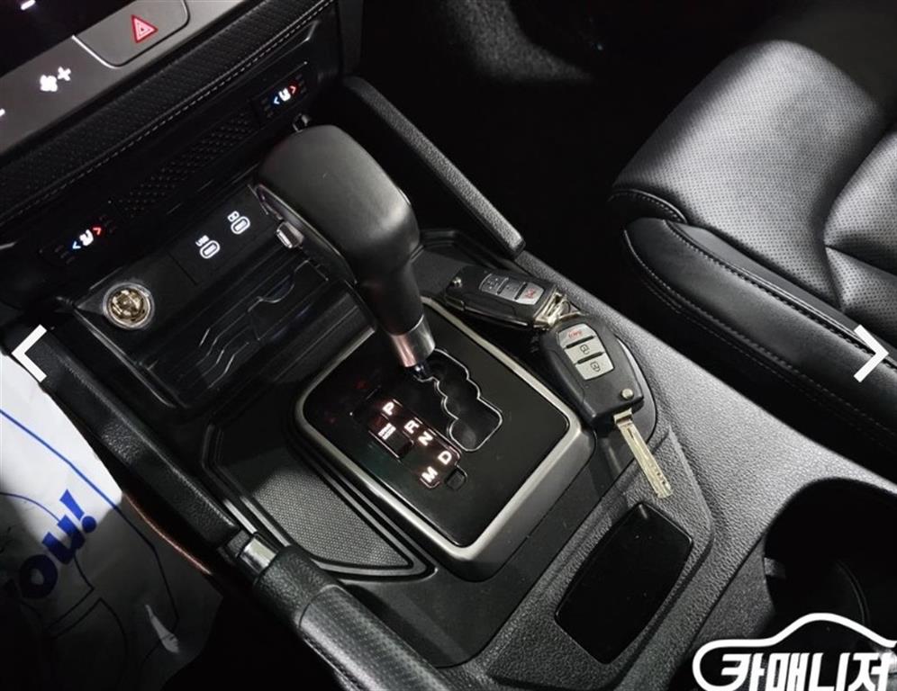 Ssangyong Rexton 2024 Gris - Importación desde Corea - HF Imports Iquique - Foto 13