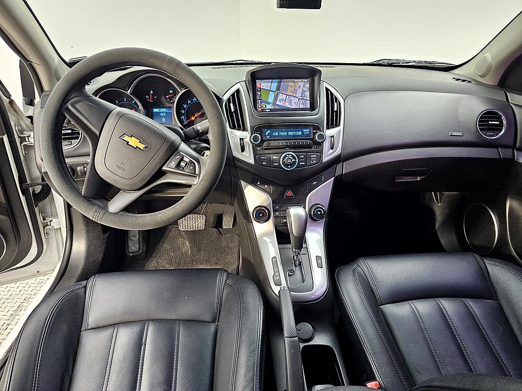 Chevrolet Cruise - Vista 5