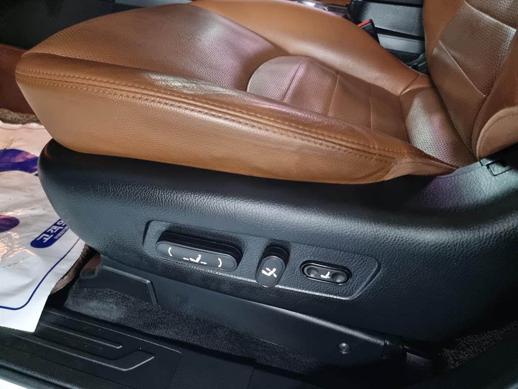 KIA Mohave - Vista 10